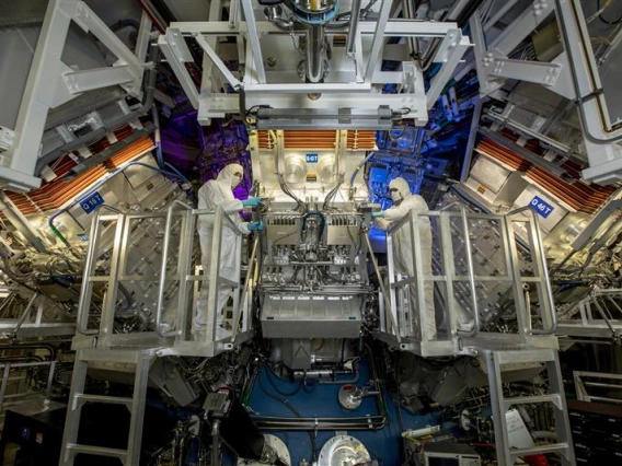 Inspecting the Final Optics assembly