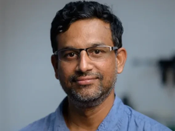 Portrait of Krishna Muralidharan